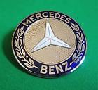 0016 113 817 New Mercedes Hood Emblem