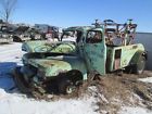 118.fd8952 52 Ford F8 Truck Drivers