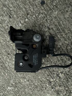 68357044aa Alfa Romeo 2018 2019 2020 Stelvio Front Hood Bonnet Latch Lock Safety Catch Oem