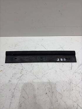4g0823126a Audi 2012-2015 A6 C7 Front Left/right Hood Edge Protector Weatherstrip Seal