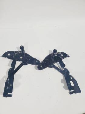 Bentley 8070942 Used Hood Hinge Fits 2010 Continental Gtc Grade A