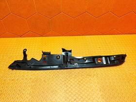 51767371510 Bmw 19-24 840 850 F92 G16 Right Pass Side Hood Bonnet Seal Strip Cover Panel Oem