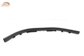 51767419380 Bmw 330e 330i G20 Hood Bonnet Rearward Weatherstrip Seal Oem 2019 - 2023