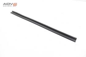 51769883422 Bmw 2023 - 2025 X1 X2 U11 U10 Hood Bonnet Forward Weatherstrip Seal Oem
