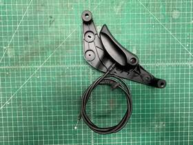 9202948 Bmw 10-17 F10 F07 5 Series 528i 535i Hood Release Handle Lever With Bracket Oem