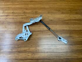 9883417 Bmw 2023-2025 X1 U11 Front Left Hood Bonnet Hinge Alpine White Oem