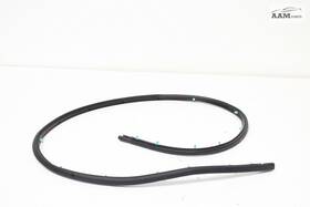 1703161101 Buick 2017-2019 Lacrosse Front Hood Panel Cowl Rearward Weatherstrip Seal Oem