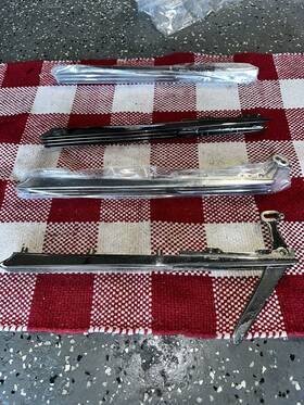 1309547 Buick Special 1939 Chrome Louver And Hood Fastener Handles
