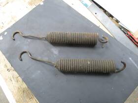 1022288 Cadillac 1949 Series 62 Left And Right Hood Hinge Springs Part #