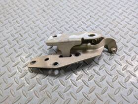 25674229 Cadillac 00 - 05 Deville Oem Hood Hinge Support Bracket Front Left Driver Side
