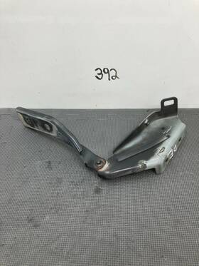 25833133 Cadillac 05-09 Srx Driver Left Front Hood Hinge Oem