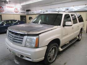 7436015 Cadillac Used Cowl Grille Panel Fits 2003 Escalade Esv Grade A