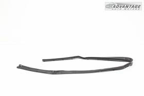 84588697 Cadillac 2020-2024 Xt6 Front Hood Bonnet Forward Weatherstrip Seal Oem