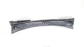 1409522 Chevrolet Used Cowl Grille Panel Fits 2020 Silverado 2500 Pickup Grade A