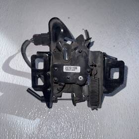 20761108 Chevrolet 20272160 2004-2016 Impala Malibu Monte Carlo Hood Latch Oem.
