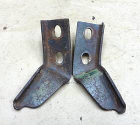 3657675 Chevrolet 1941 1942 1946 Chevy Truck Rear Hood Hooks Original Gm Pair On Cowl