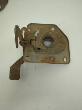 3695816 Chevrolet 1951 1952 Chevy Lower Hood Latch Plate Original Gm Car