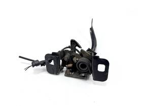 Chevrolet 559819093 2017-2022 Trax Front Hood Lock Latch Catch Release Assembly Oem