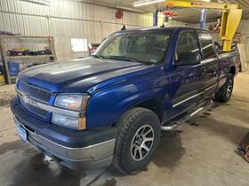6733501 Chevrolet Used Cowl Grille Panel Fits 2003 Silverado 1500 Pickup Grade A