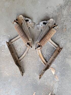 W-996 Chevrolet 1962 Nova Hood Hinges - Oem Original Unrestored