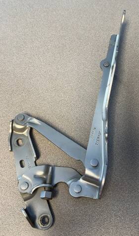 113jkn5m Chrysler 2005-2010 300 Front Right Hood Hinges 264ah Used Oem