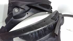 Chrysler 4805491ad 2003 Sebring Cowl Seal Cover