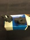 D6tz-16758-a Ford Nos Bronco Hood Bumpers