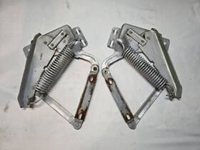 784w071 Dodge 1981 - 1993 Ram Truck D/w 100 150 250 Drivers And Passengers Hood Hinges