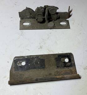 4166233 Dodge Mopar 1981 - 1993 D150 W150 Ram Truck Oem Hood Latch And Spacer Plate Ramcharger