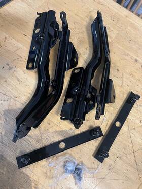 10283847 Factory/oem 1998-2002 Chevrolet Camaro Z28 Left And Right Hood Hinges Black Powdercoated