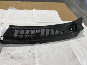 1650344 Ford Used Cowl Grille Panel Fits 2020 Expedition Grade A
