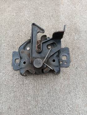 6e5a-167000 Ford 2013 Edge Hood Latch Oem -mon6e