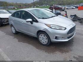 827564 Ford Used Hood Hinge Fits 2017 Fiesta Grade A