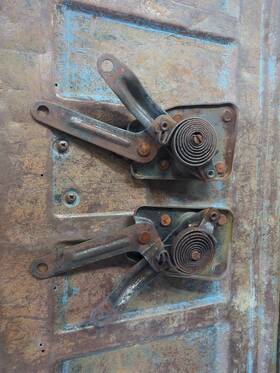 B6tz-16796-a Ford 1956 Truck Hood Hinges Original Pair