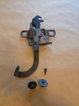 F7uz-16700-aa Ford 1997-2006 E150 E250 E350 Hood Latch Lock Assembly Oem