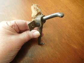 01t-16892 Ford Fomoco 1940 Truck Hood Safety Latch Nos