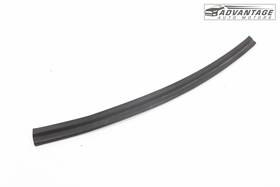 Jr3z-16a239-a Ford 2018-2023 Mustang Coupe Left Side Hood Bonnet End Seal Insulator Pad Oem
