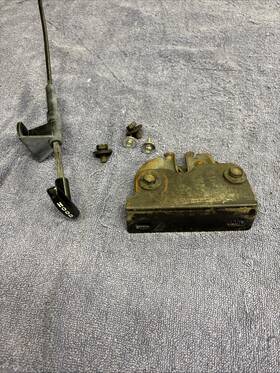 1981-ft87 General Motors 14039903 Square Body Chevy Gmc Hood Lock Latch Cable Bracket And Hardware