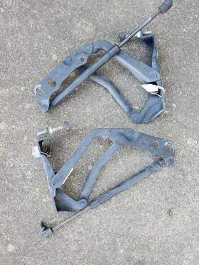 15912304 General Motors 1997-2004 Corvette C5 Hood Hinges Oem Rh Lh