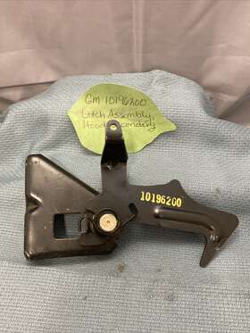 10196200 Gm New Genuine Latch Assembly Hood Secondary
