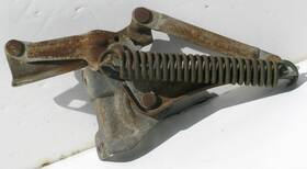 Gm 1170260 1956 Buick Super Roadmaster Rh Hood Hinge And Spring