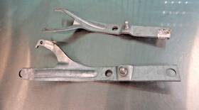 Gm 14086605 Nos Oem Genuine 14086606 Lh Rh Hood Hinge Bracket Grand Am Olds Pair