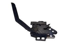15048022 Gm Hood Latch Lock Release Handle Avalanche With Cladding 02-06 Oem
