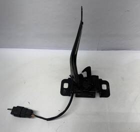 19420618 Gm 2015-2016 Chevy Trax Hood Latch Primary Oem