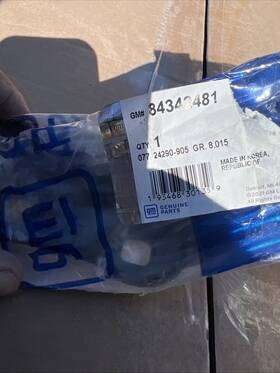 84342481 Gm New Genuine Hood Hinge