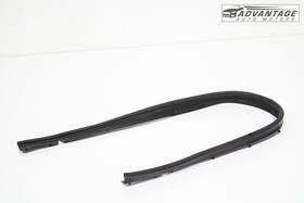 23377081 Gmc 2020-25 Sierra 2500 Hd Crew Cab Front Hood Bonnet Edge Weatherstip Seal Oem 23377081 Gmc 2020-25 Sierra 2500 Hd Crew Cab Front Hood Bonnet Edge Weatherstip Seal Oem