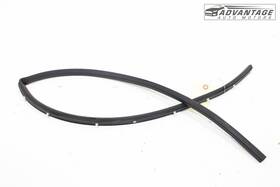 84267623 Gmc 2020-2023 Acadia Hood Bonnet Forward Weatherstrip Seal Rubber Oem