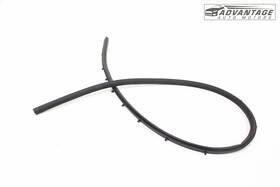 84798300 Gmc 2024-2026 Acadia Front Hood Bonnet Rearward Weatherstrip Seal Rubber Oem