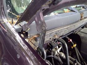 118.gm9x08 Gmc Truck Sierra150 2008 Hood Hinge 3728094