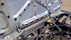 1574391 Honda 1984-1985 Accord Hood Hinge Assembly Oem Silver